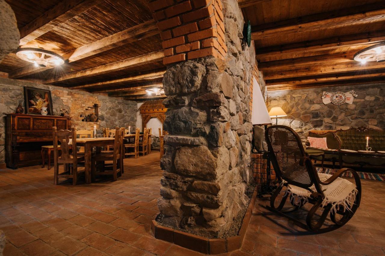 Molnos Kuria Pension Corund  Exterior photo